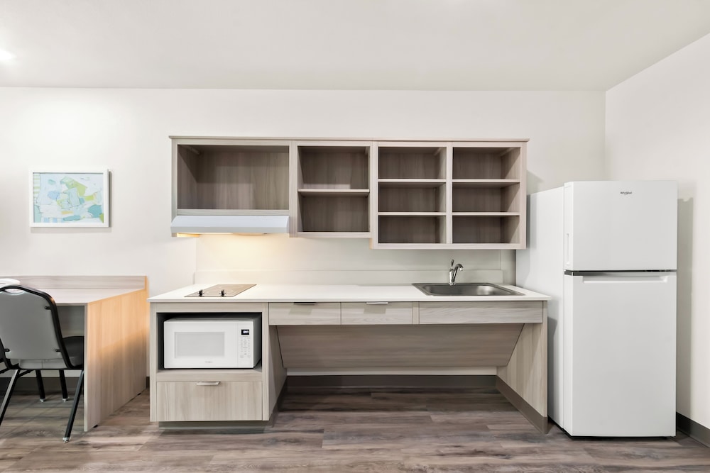 WoodSpring Suites Chandler Phoenix Medical Center - photo 16