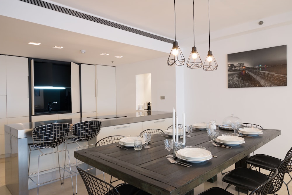 Marina Herzliya Sea View Spa Parking — 4-Star Luxury Hotel in Herzliya, Israel