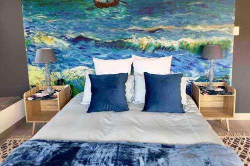 Vincent Artistic Luxury Suite — 4-Star Luxury Hotel in Mossel Bay, South Africa