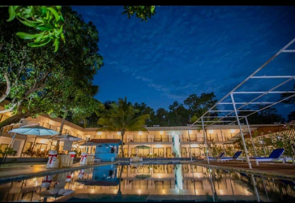 Royal Pearl Resort in Vagator, India