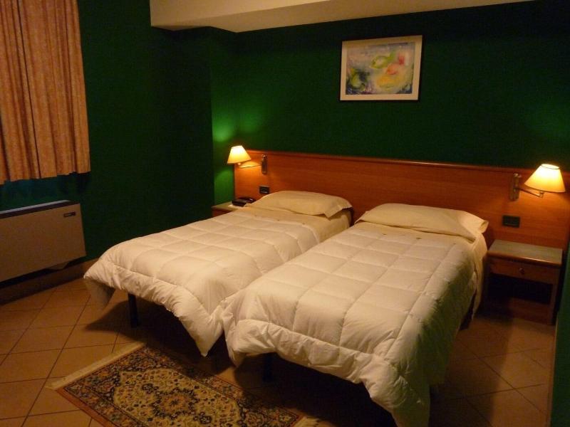 Modo Hotel — Vercelli