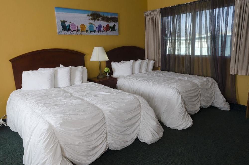 Bahia Cabana Beach Resort - photo 26