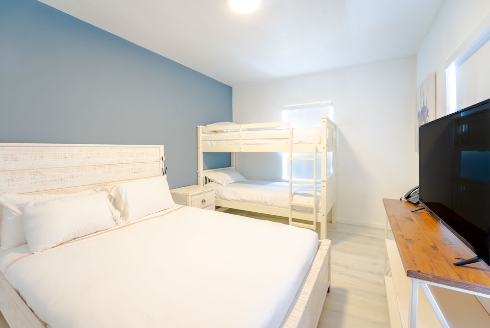 PRAIA Hotel Hollywood - photo 12