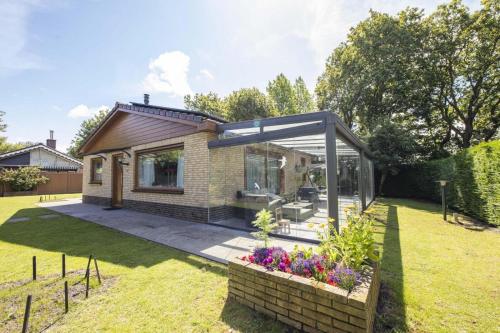 Jonkerstee 21 Ouddorp - carbon neutral hotel in Ouddorp