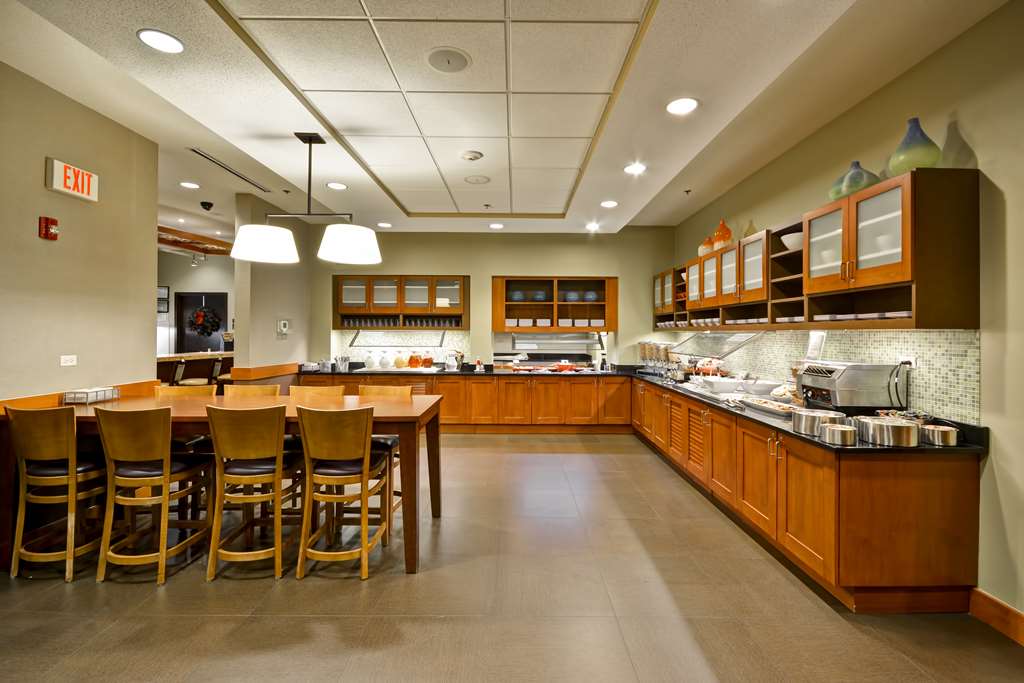 Hyatt Place Chicago Naperville Warrenville - photo 13