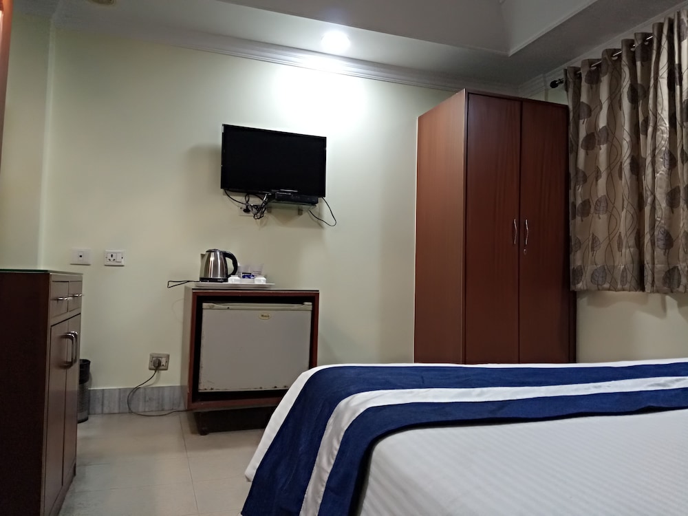 Hotel Presidency Inn — Kolkata — photo 5