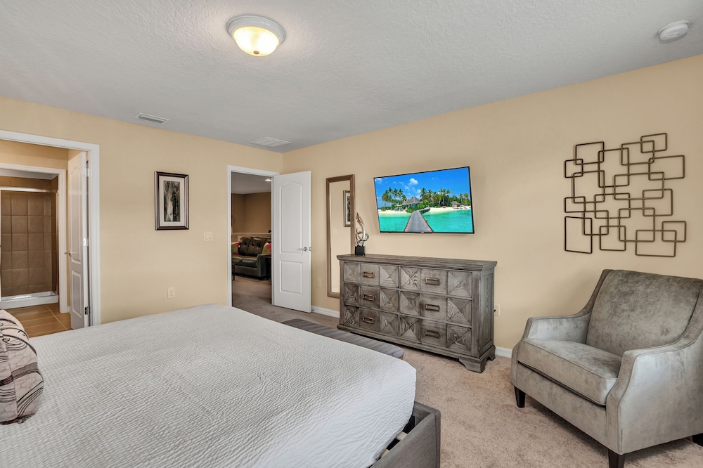 2407 Dubai Street - photo 25