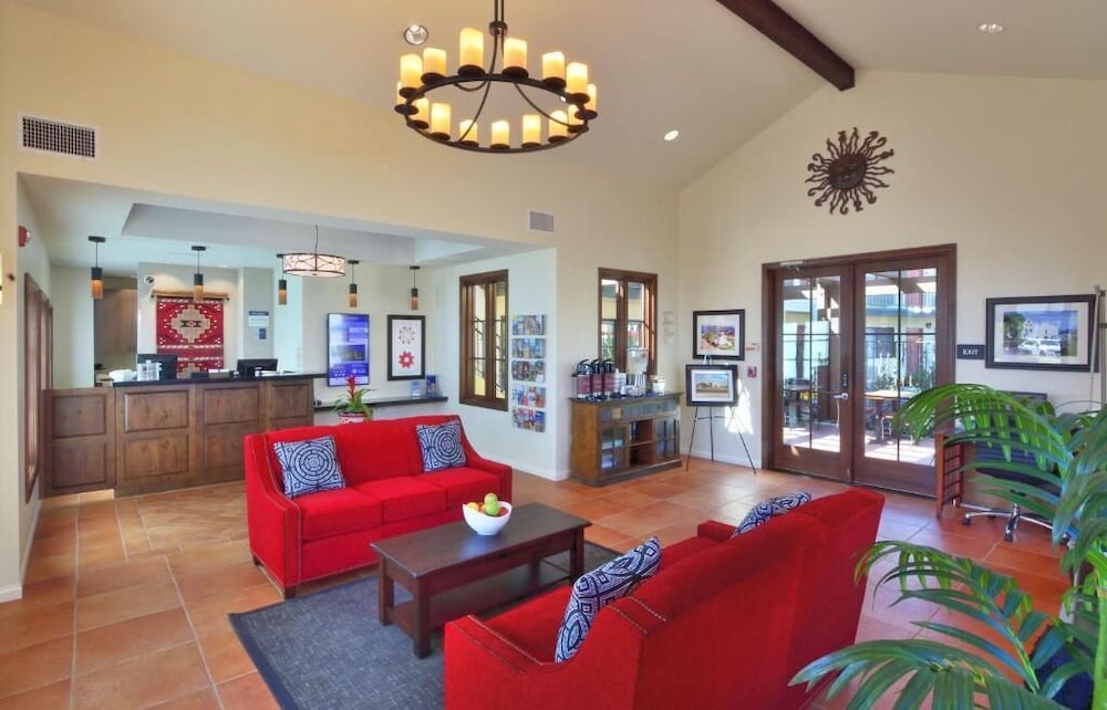 Lamplighter Inn & Suites at SDSU - featured photo