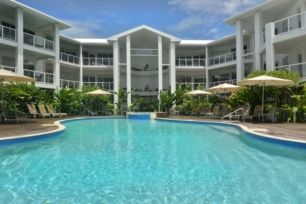 Seascape Holidays Beaches — 4-Star Luxury Hotel in Port Douglas, Australia