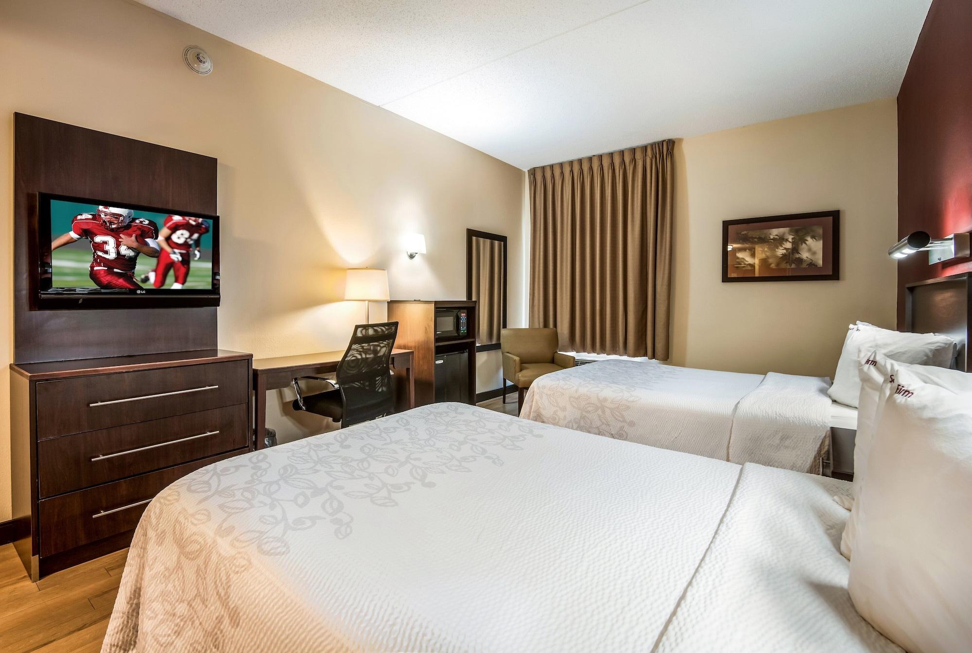 Red Roof Inn PLUS South Deerfield Amherst - photo 8