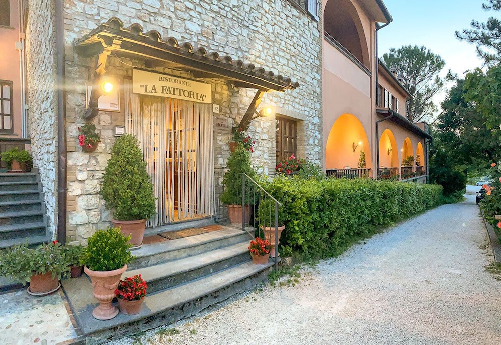 Hotel La Fattoria — hotel in Spoleto