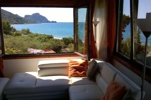 Casa Plaja degli Uccelli — 4-Star Luxury Hotel in Cefalu, Italy