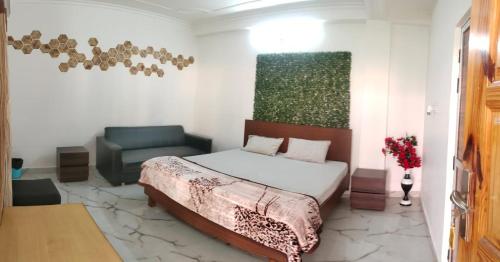 Hotel Mohan Kunj - carbon neutral hotel in Ajodhya