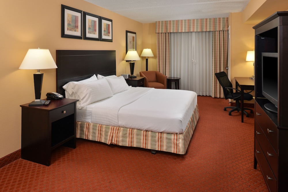 Holiday Inn Martinsburg an IHG Hotel - photo 5