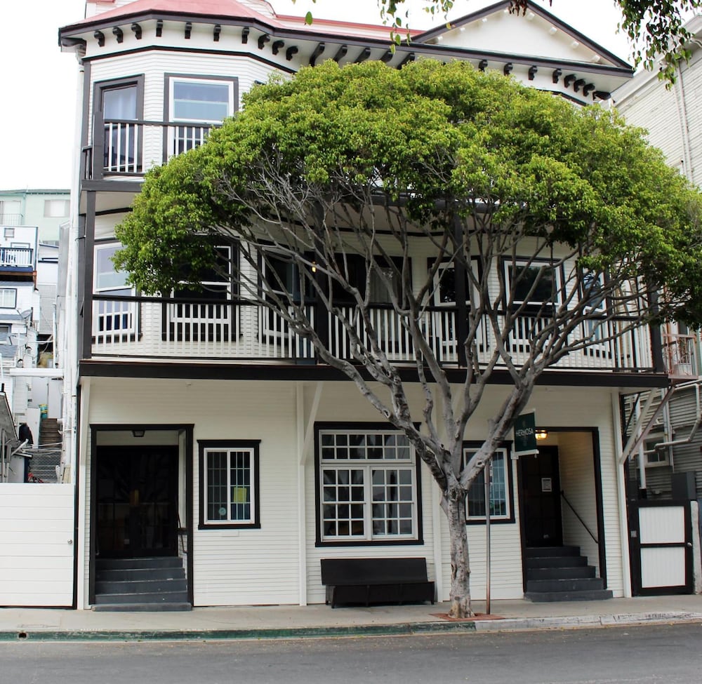 Hermosa Hotel — hotel in Avalon