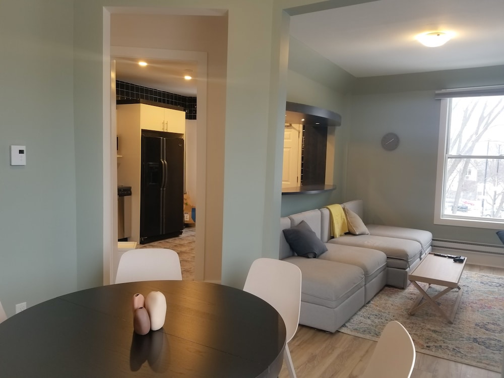 JstLikeHome Downtown Suites in Ottawa, Canada