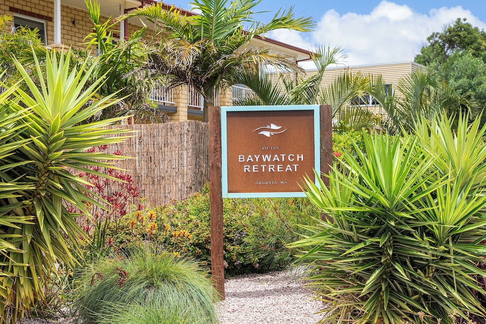Baywatch Manor Augusta — Augusta