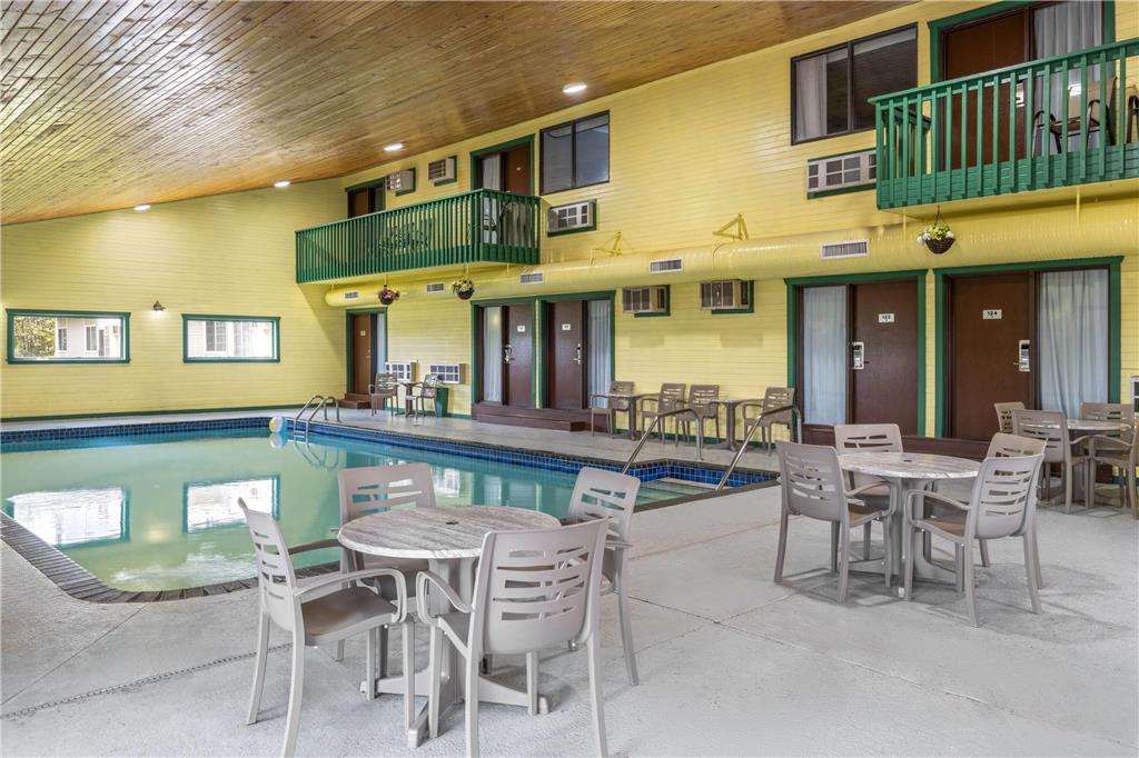 Baymont by Wyndham Duluth Spirit Mountain - photo 6