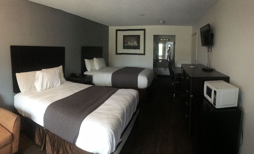 Texas Inn - photo 3