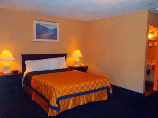 Travelodge University Flagstaff - photo 15