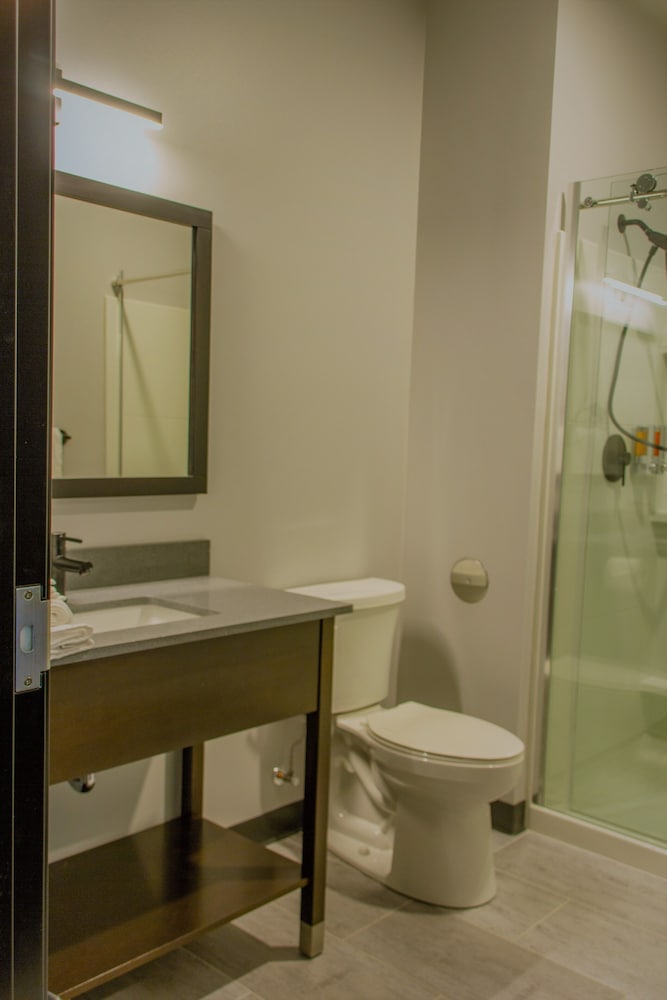 Watershed Hotel - photo 49