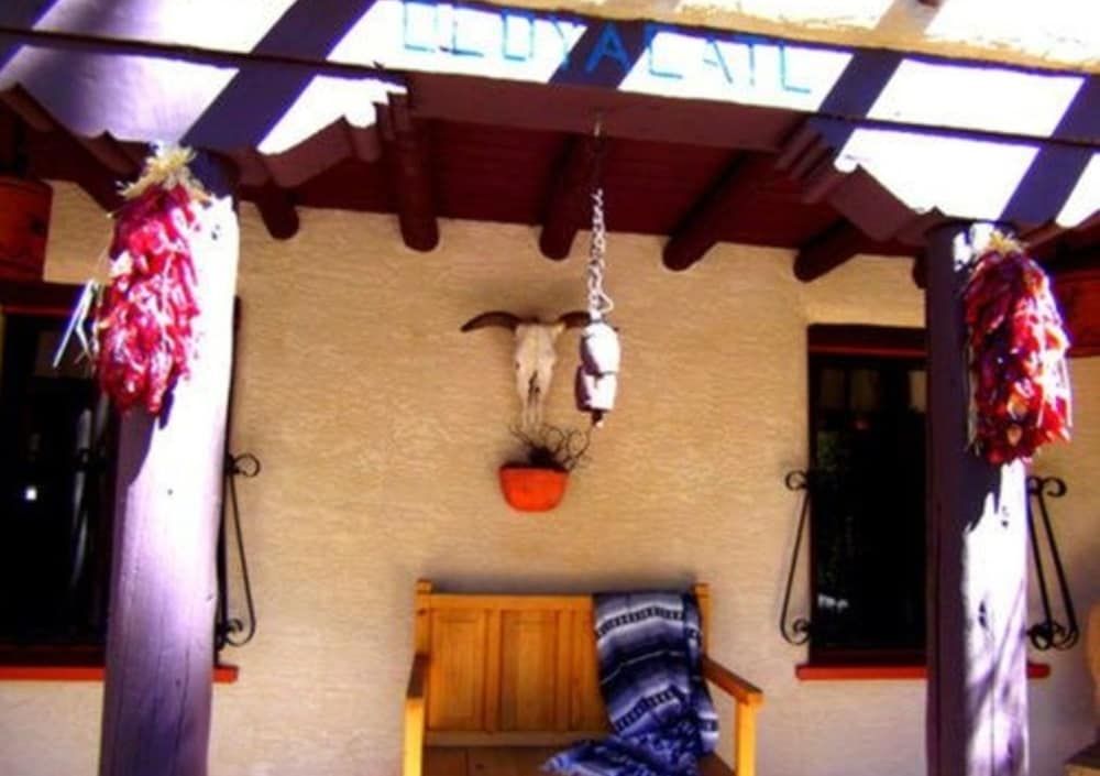 Adobe Inn at Cascade - photo 3