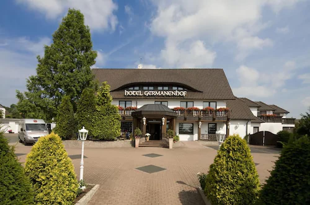 Ringhotel Germanenhof — hotel in Steinheim