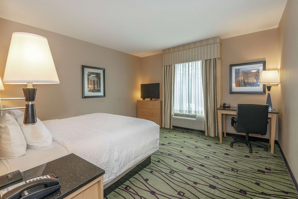 Hampton Inn & Suites Raleigh Crabtree Valley - photo 27