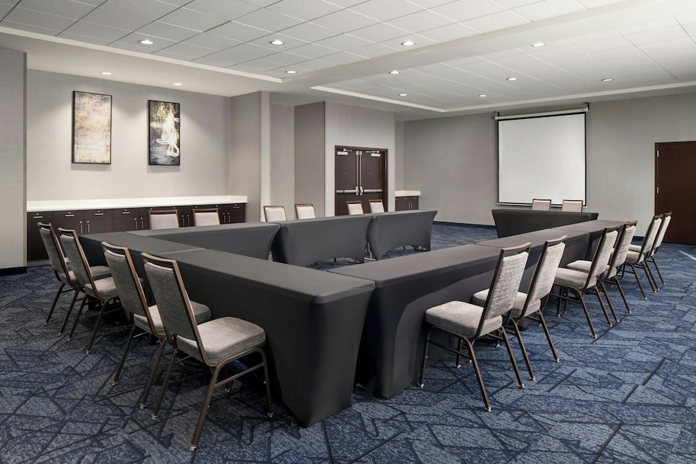 Courtyard By Marriott Fayetteville Fort Bragg Spring Lake - photo 45