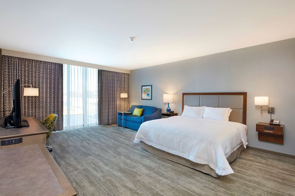Hampton Inn & Suites Sacramento at Csus - photo 23