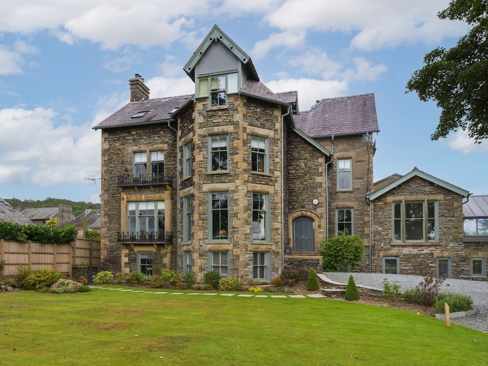 Wansfell at Lipwood House — 4-Star Luxury Hotel in Windermere, United Kingdom