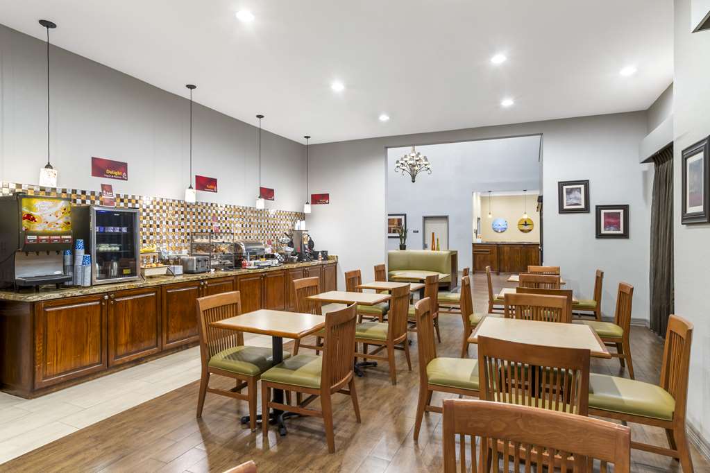 Best Western Plus Hobby Airport Inn & Suites - photo 5