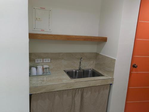 Mansion 8 Residences — Roxas — photo 3
