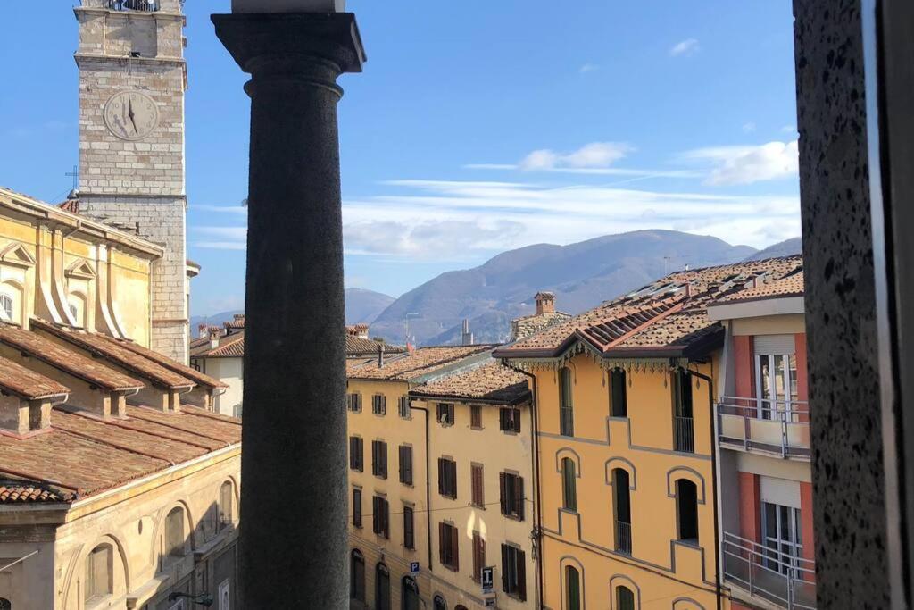 Holly's House apartment — 4-Star Luxury Hotel in Alzano Lombardo, Italy