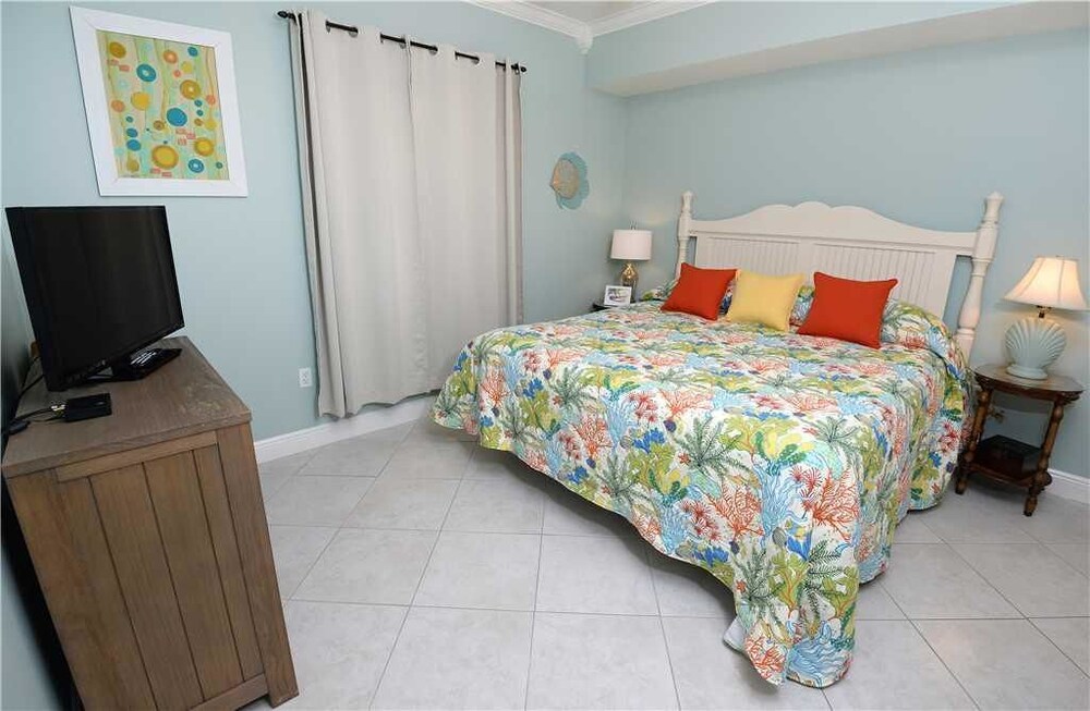 Celadon Beach Resort 1004 One Bedroom Condo - photo 2