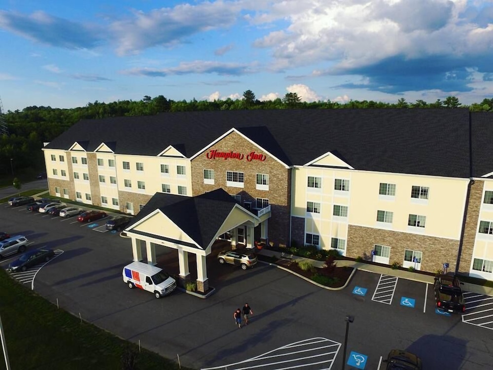 Hampton Inn Bangor - photo 49