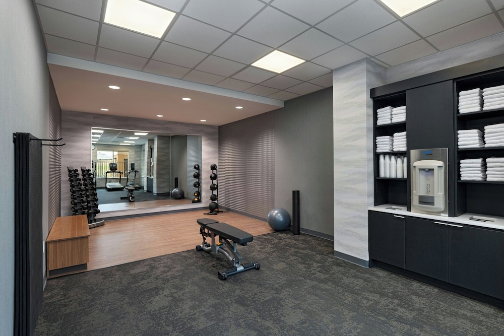 Fairfield by Marriott Inn & Suites Fort Worth Alliance Airport - photo 16