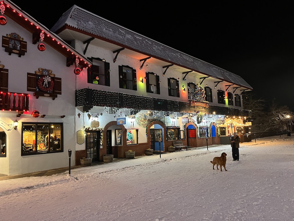 Hotel Leavenworth - photo 109