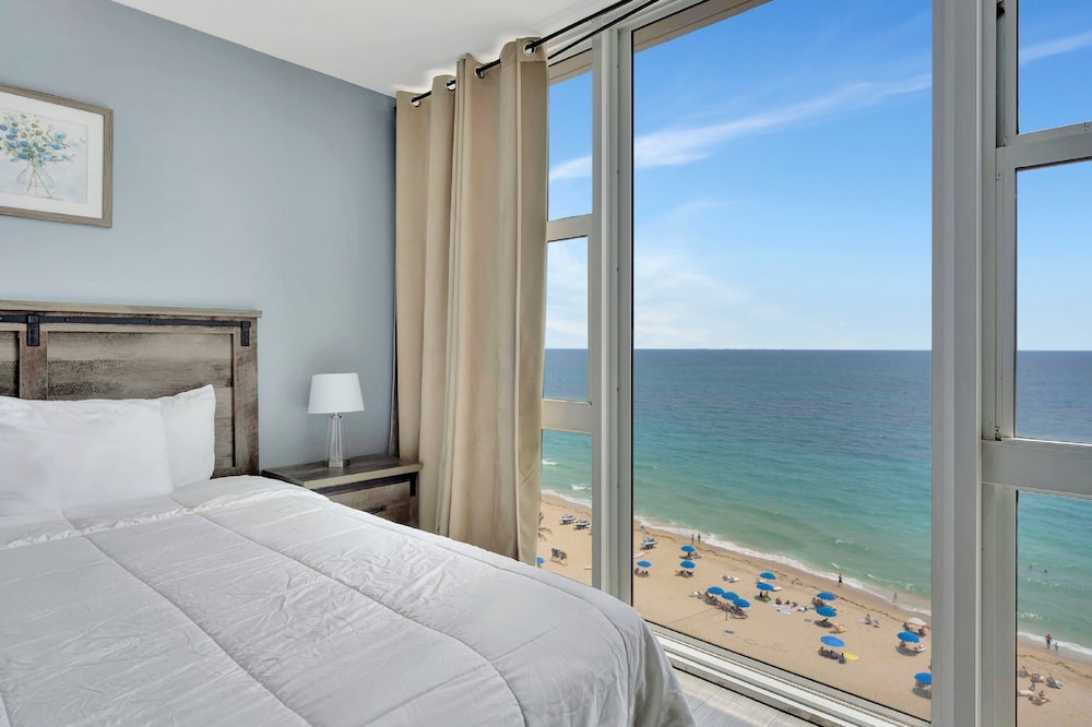 Ocean Manor Beach Hotel - photo 38