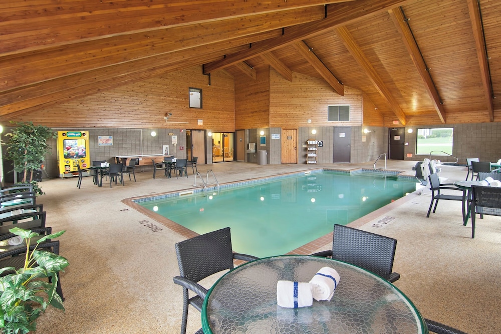 Boarders Inn & Suites by Cobblestone Hotels Faribault - photo 46