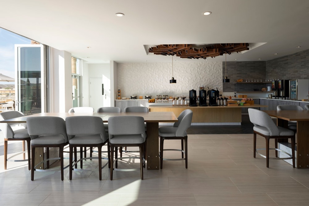 TownePlace Suites by Marriott Barstow - photo 18