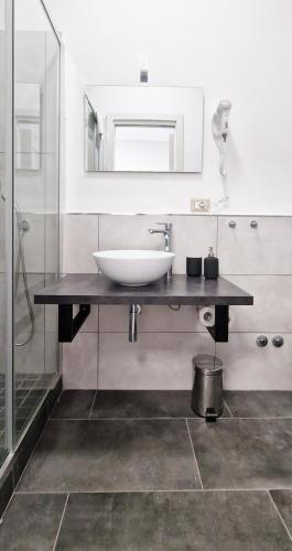 Rossini 37 - carbon neutral hotel in Naples