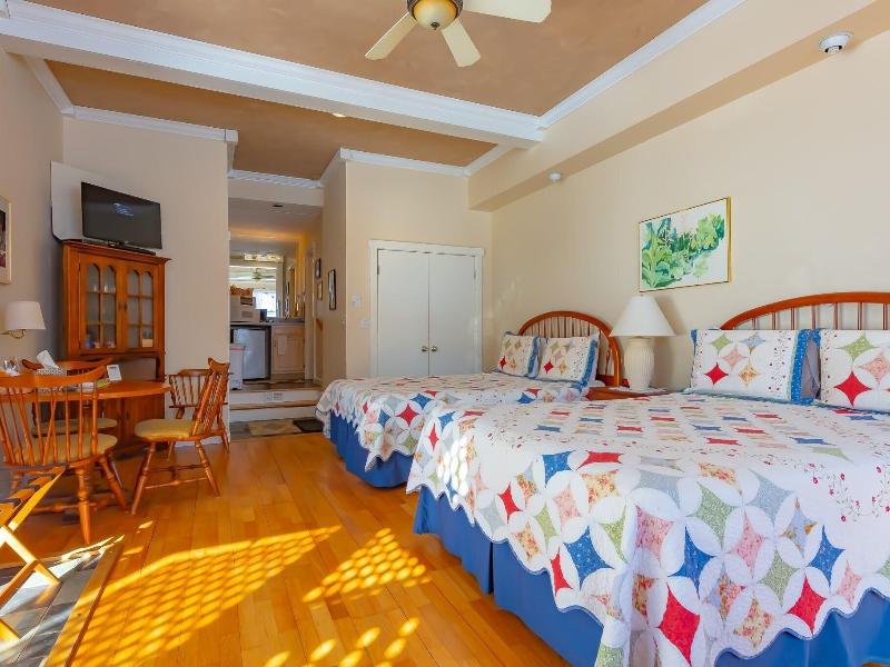 Shaker Mill Inn - photo 9