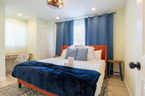 Near Downtown St Pete the Elite Enclave in St. Petersburg, United States