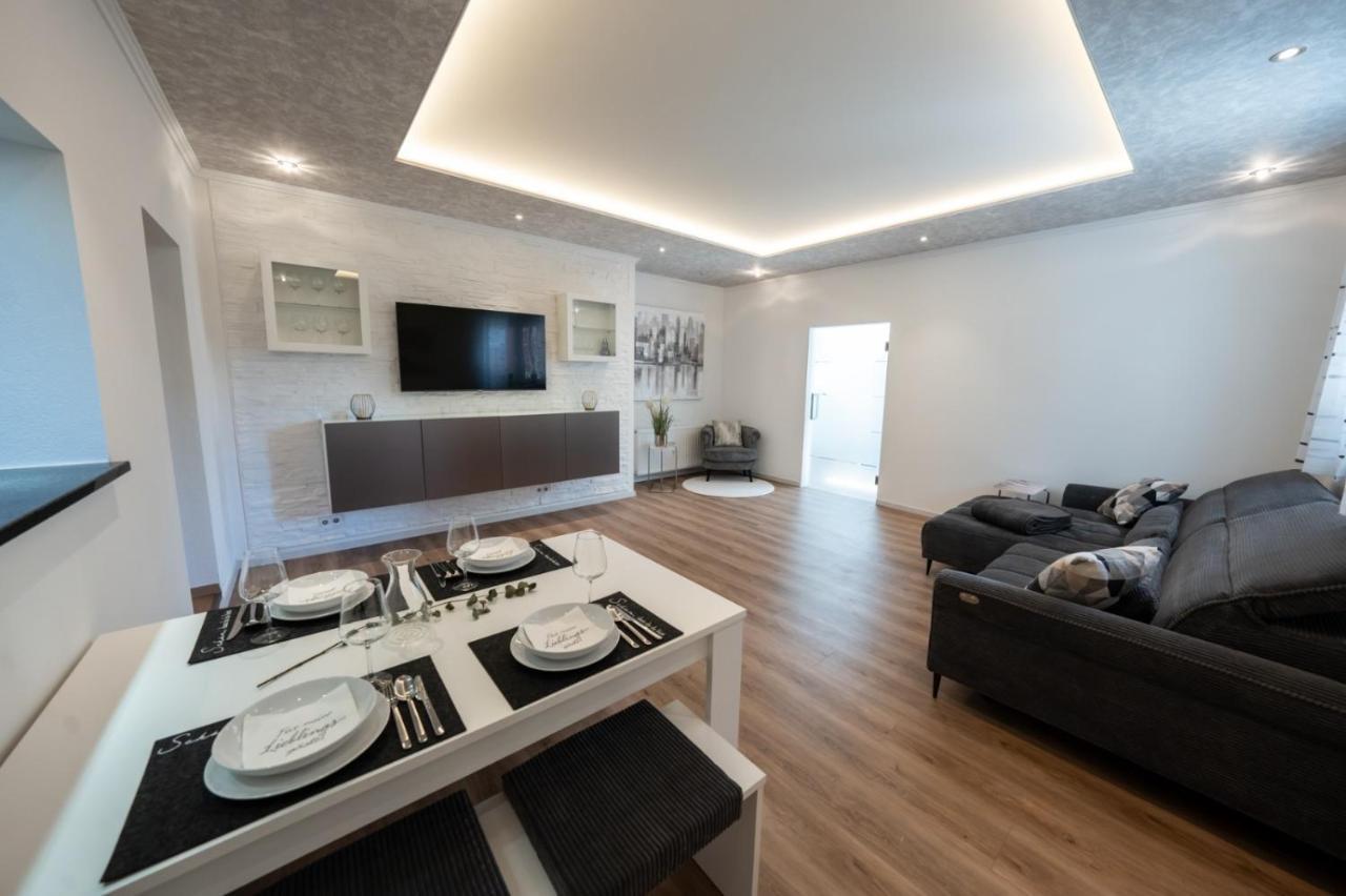 Ring48 City Living Modernes Wohnen Mit Wohlfuhlambiente Mitten Im Stadtzentrum Vollausgestattete Kuche Bad Mit Duschbadewanne Parkplatz — Bayreuth