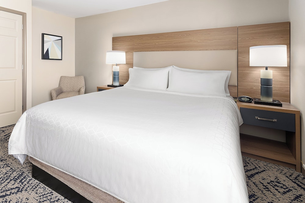 Candlewood Suites Chambersburg by IHG - photo 8