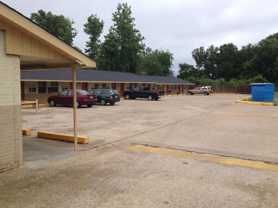 Sunset Inn Longview - carbon neutral hotel in Longview