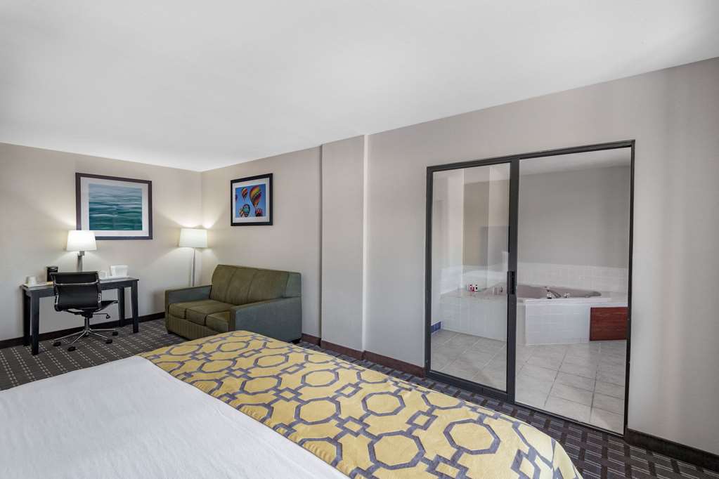 Baymont by Wyndham Farmington - photo 26
