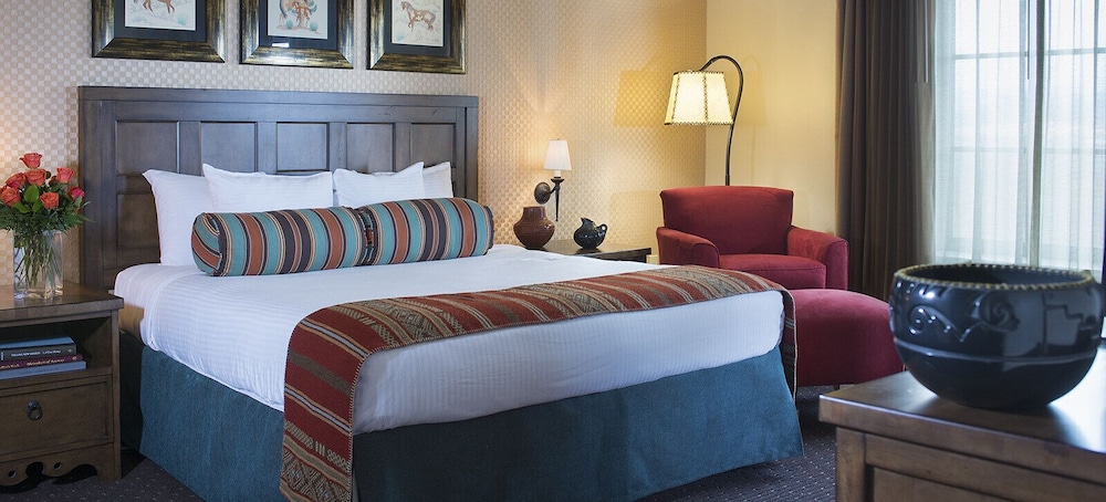 Santa Claran Hotel Casino - photo 10