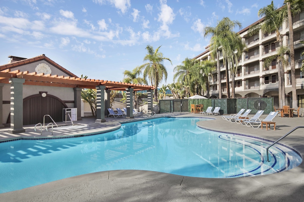 Four Points by Sheraton Anaheim - photo 14